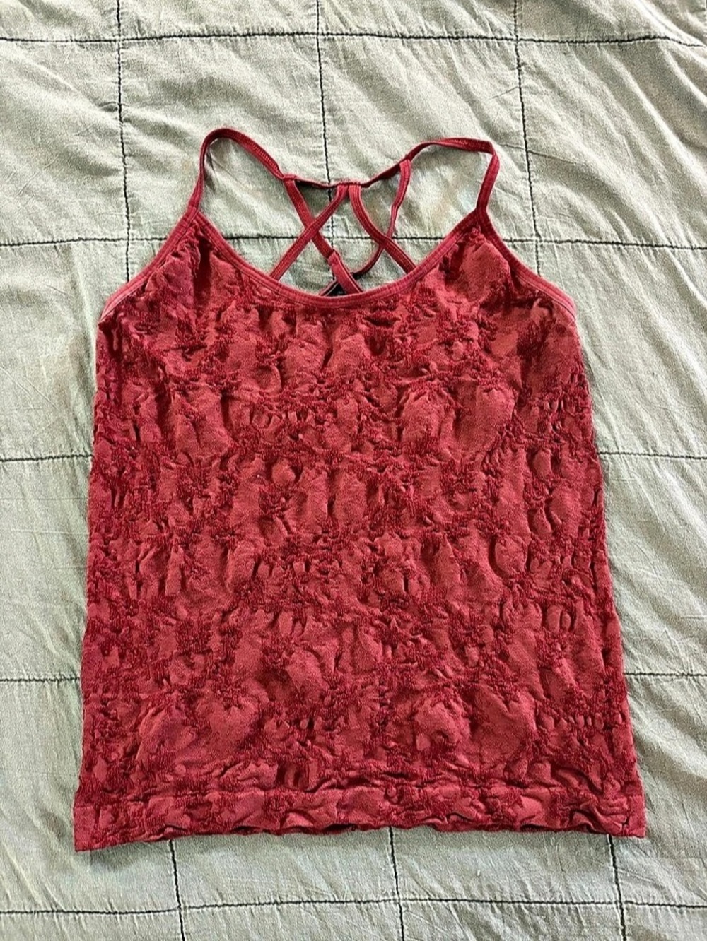 ANTROPOLOGIE Textured Lace Cami in Red
